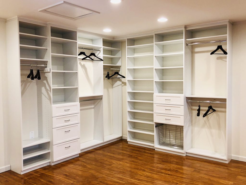 Walk-in-Closet