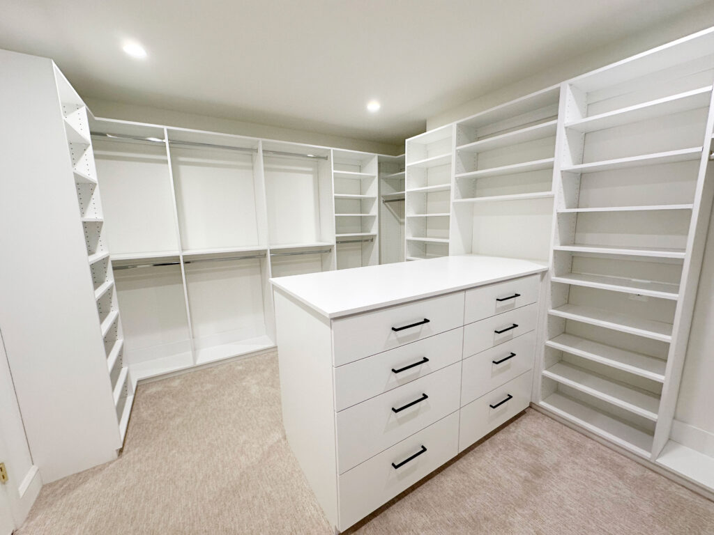 Walk-in Closet