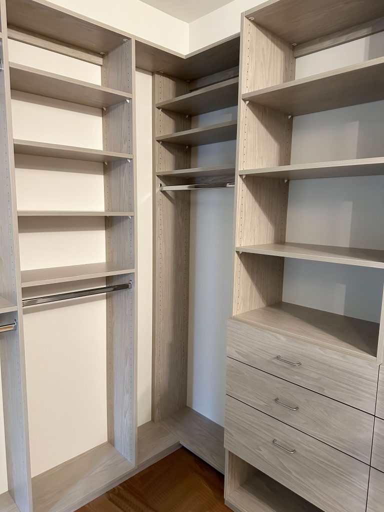 Walk-in Closet