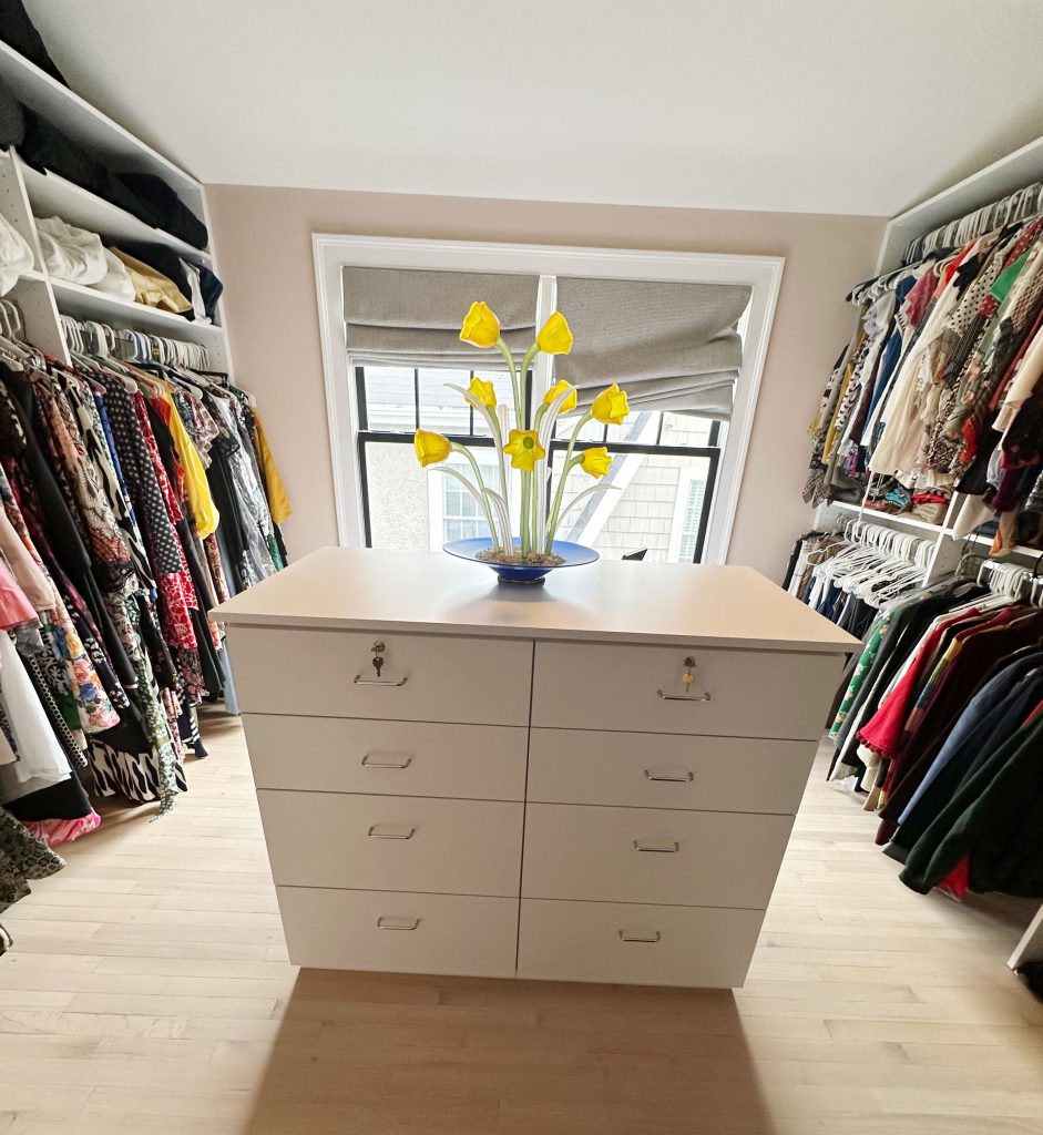 Walk-in Closet