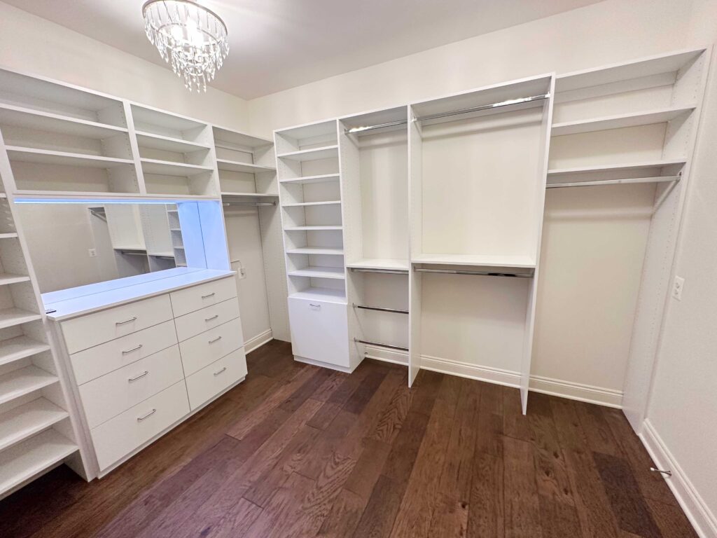 Walk-in Closet