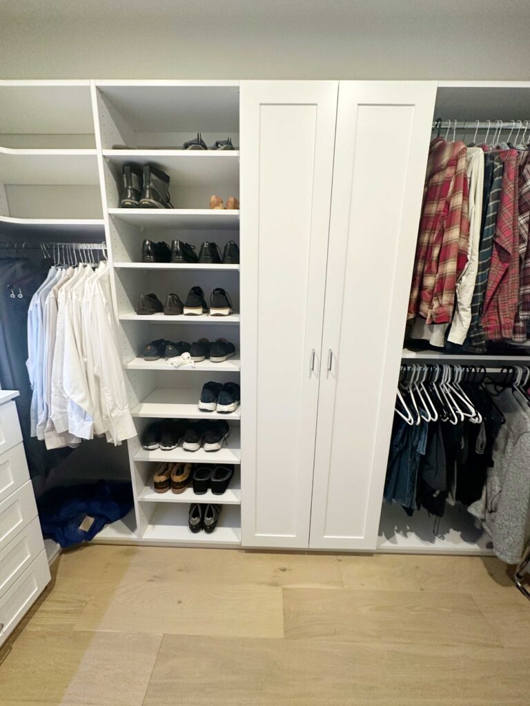 Walk-in Closet